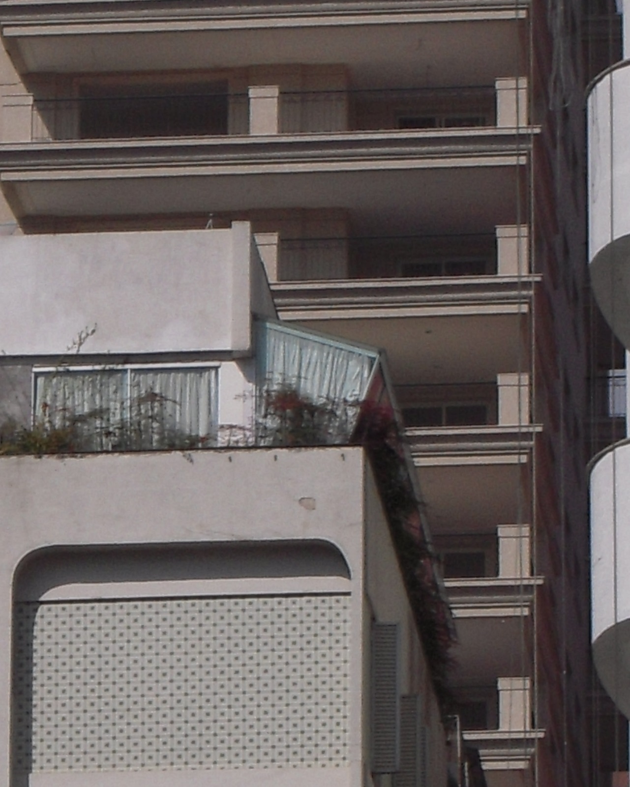 Galeria Cobertura Sinuosa 7